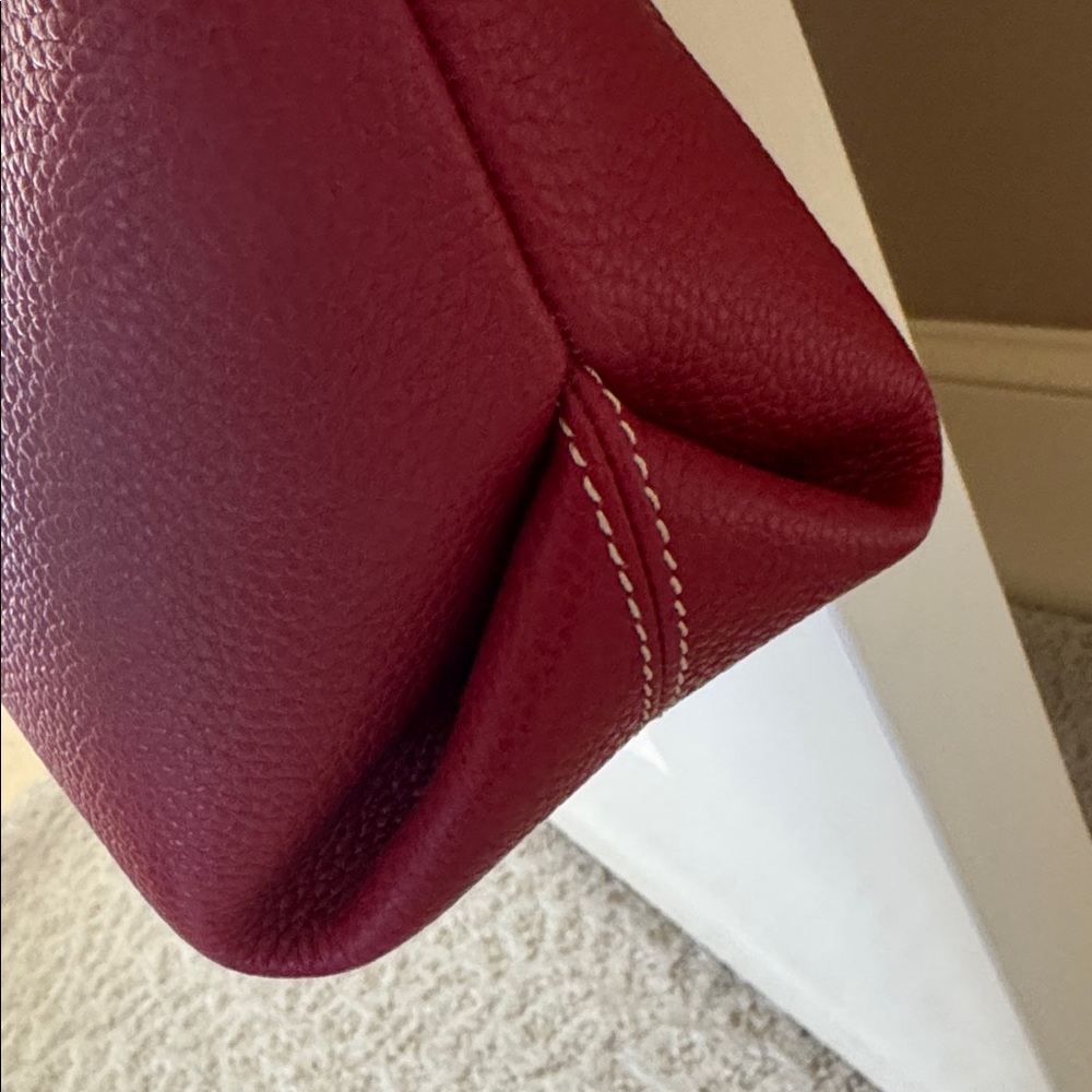 Dooney andBourke red pebble leather turnlock satchel NWT - Picture 4 of 9